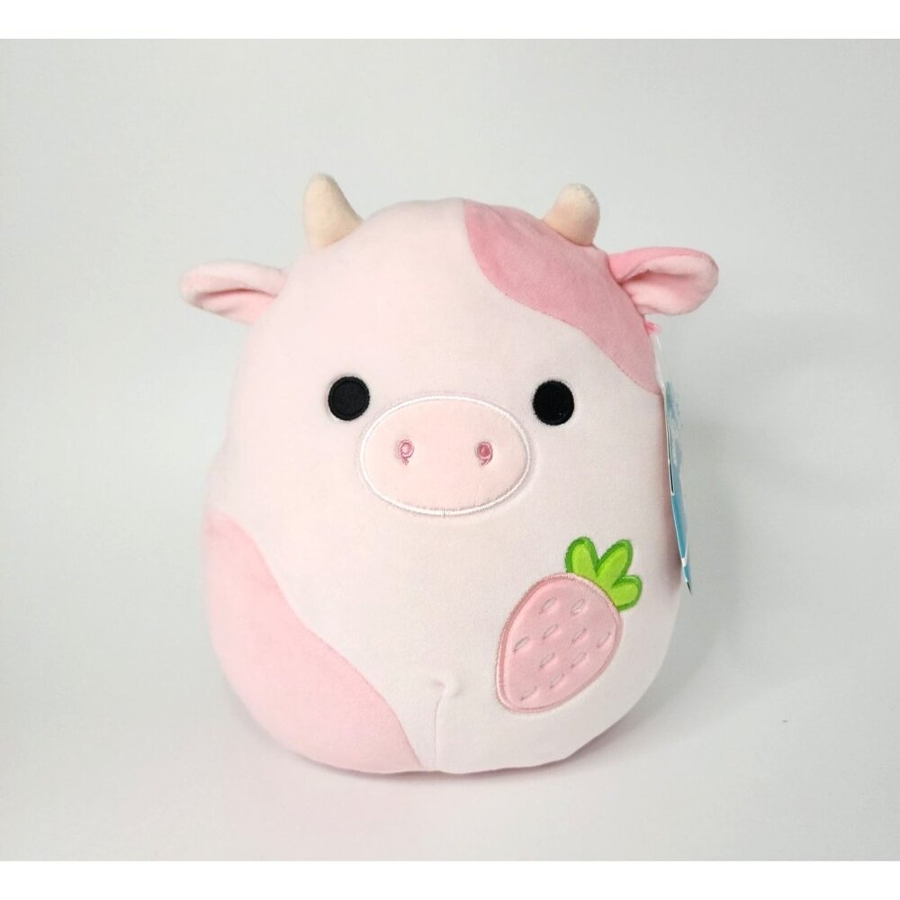 Squishmallows Reshma Strawberry Cow Hot Topic Exclusive